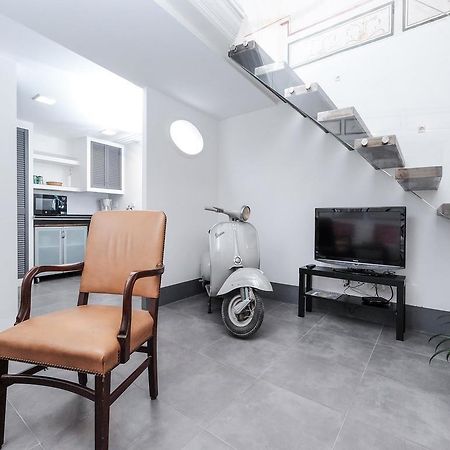 Ancient Trastevere Vespa Loft Appartement Rome Buitenkant foto