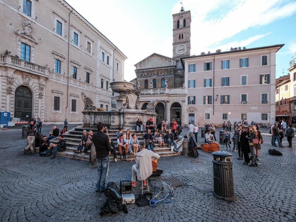 Ancient Trastevere Vespa Loft Appartement Rome Buitenkant foto